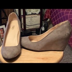 Suede wedges